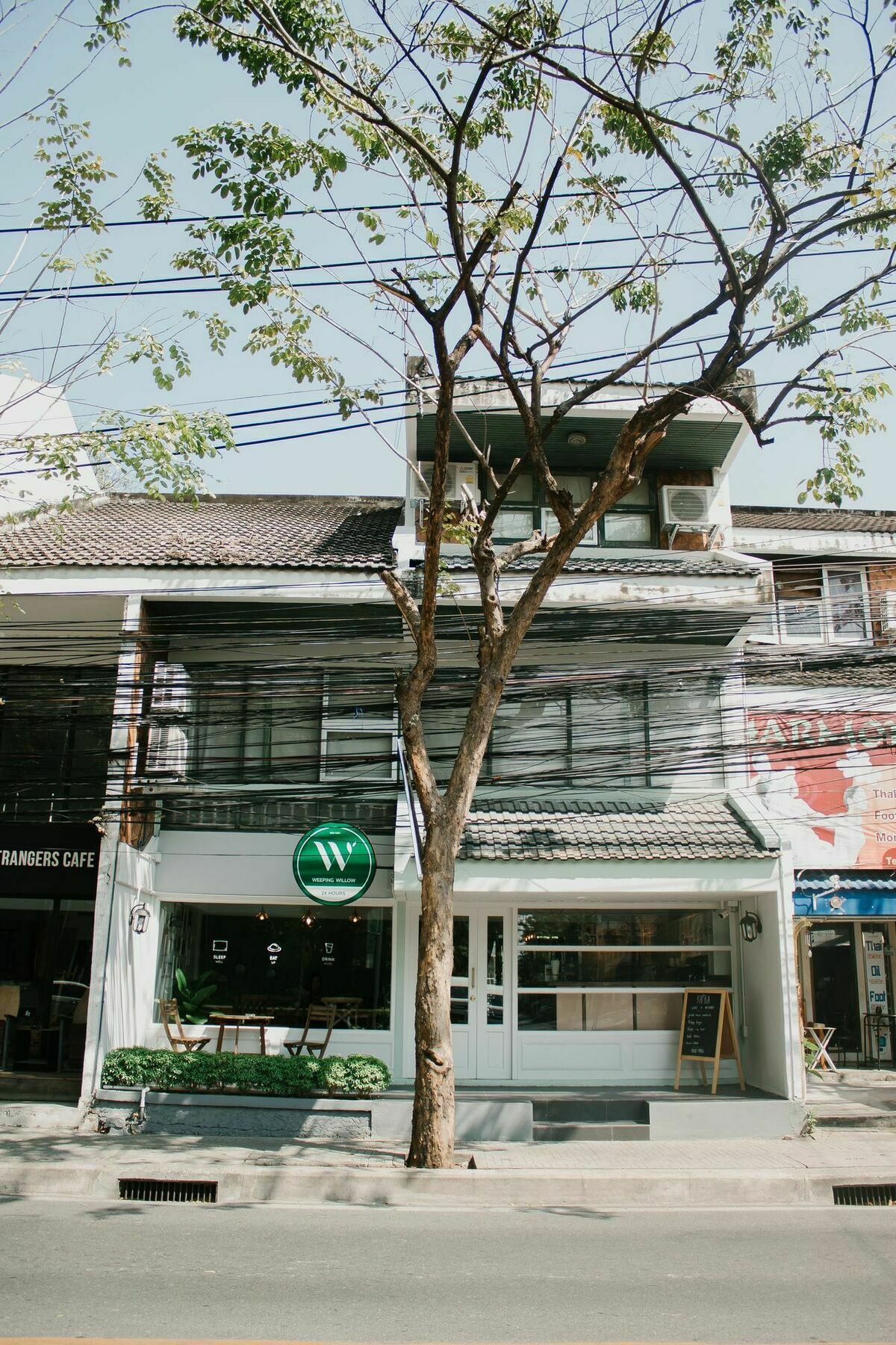 Weeping Willow Sukhumvit 26 Banguecoque Exterior foto