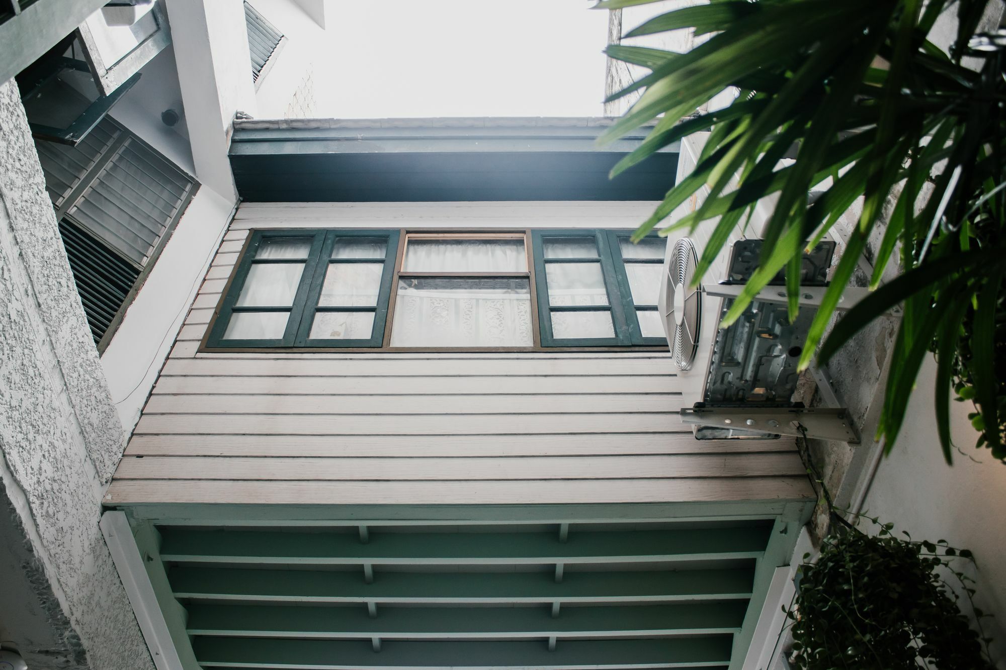 Weeping Willow Sukhumvit 26 Banguecoque Exterior foto